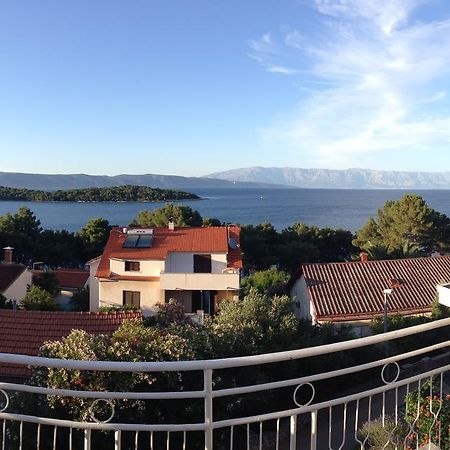 Apartment Bozikovic - Jelsa - Vitarnja Kültér fotó