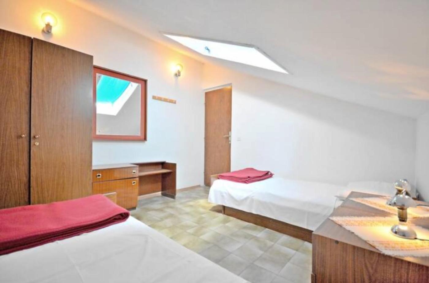 Apartment Bozikovic - Jelsa - Vitarnja Kültér fotó